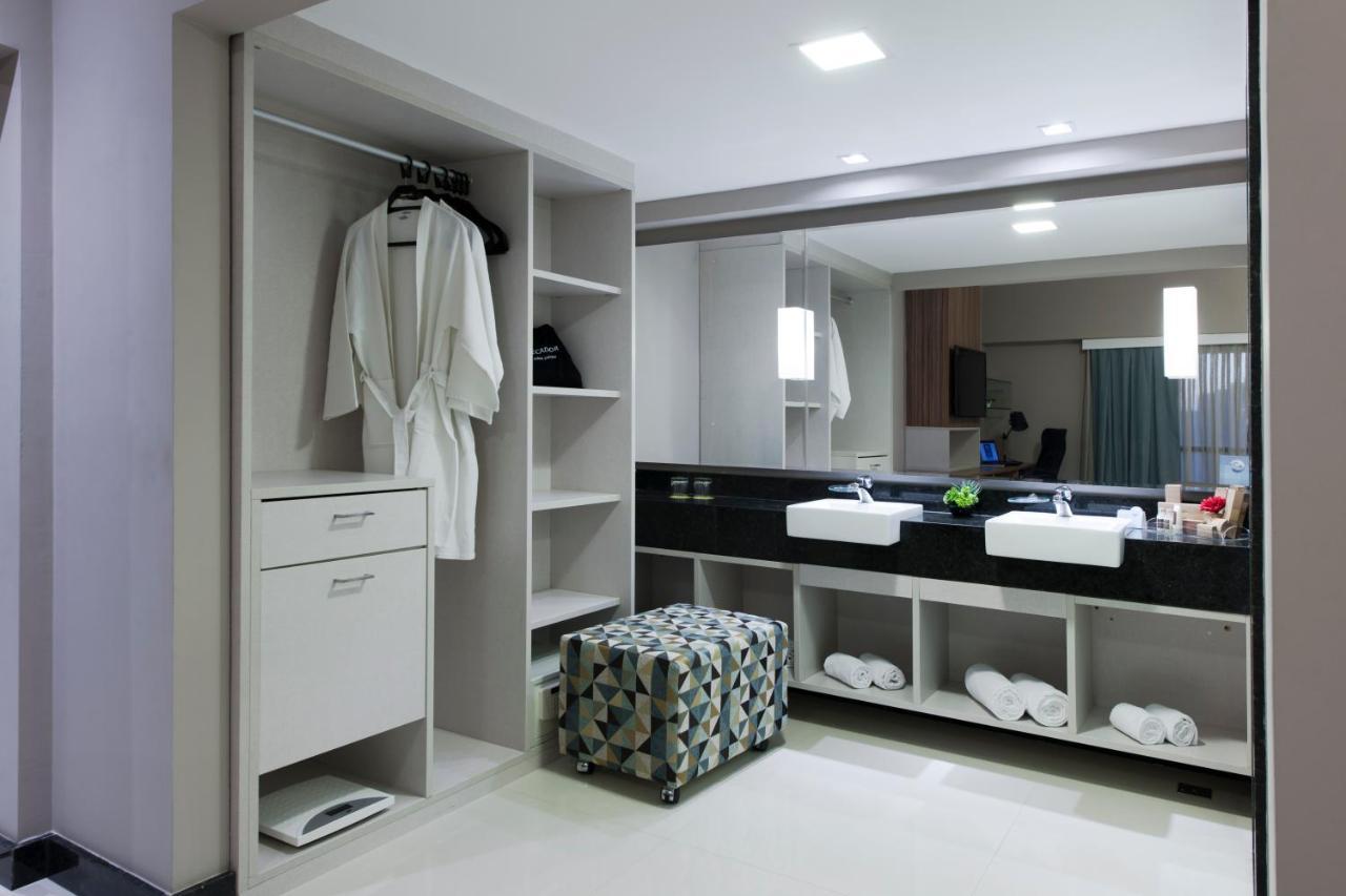 Comfort Hotel Fortaleza Kamer foto