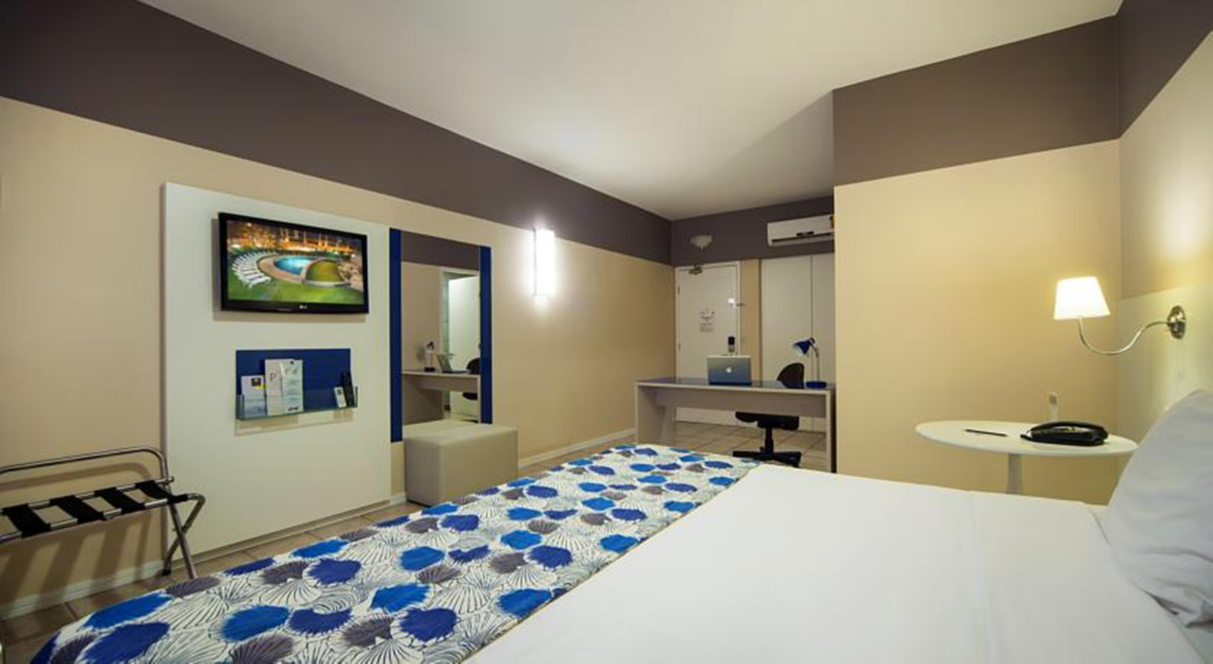 Comfort Hotel Fortaleza Buitenkant foto