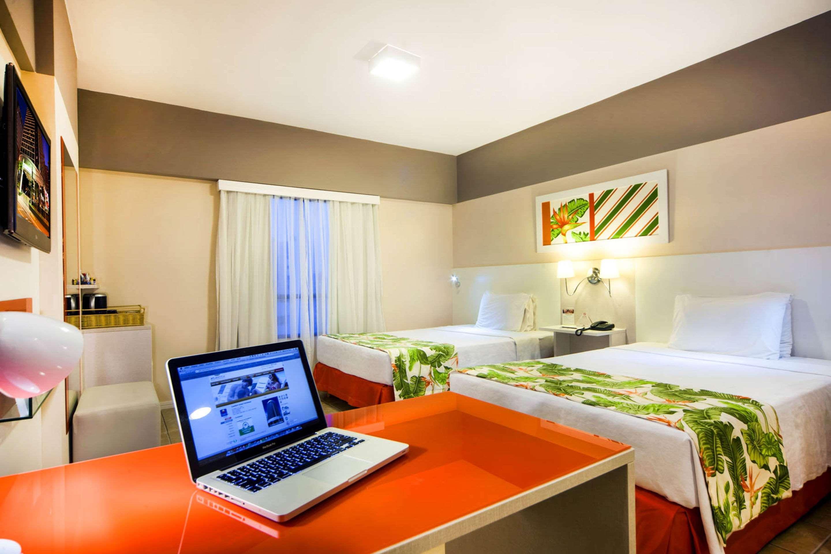 Comfort Hotel Fortaleza Buitenkant foto