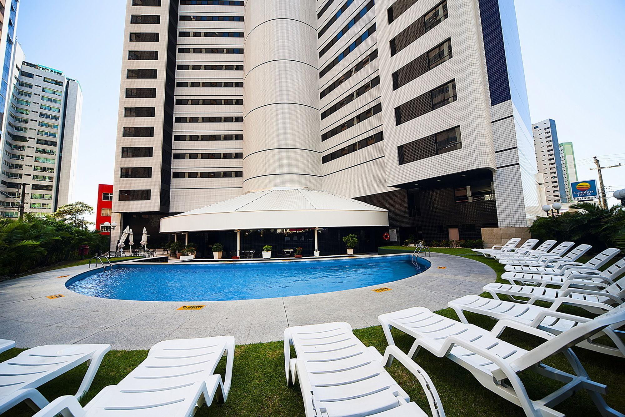 Comfort Hotel Fortaleza Buitenkant foto